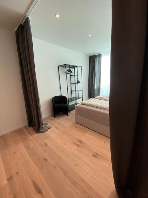 Atelierhaus Zentrum,Ruhig,100 Meter Vom Rathausplatz Ingolstadt Esterno foto