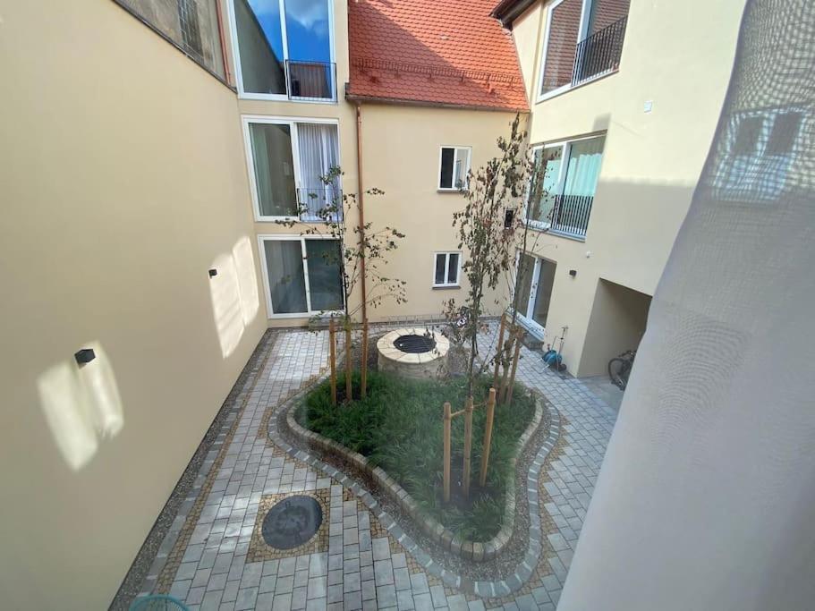 Atelierhaus Zentrum,Ruhig,100 Meter Vom Rathausplatz Ingolstadt Esterno foto